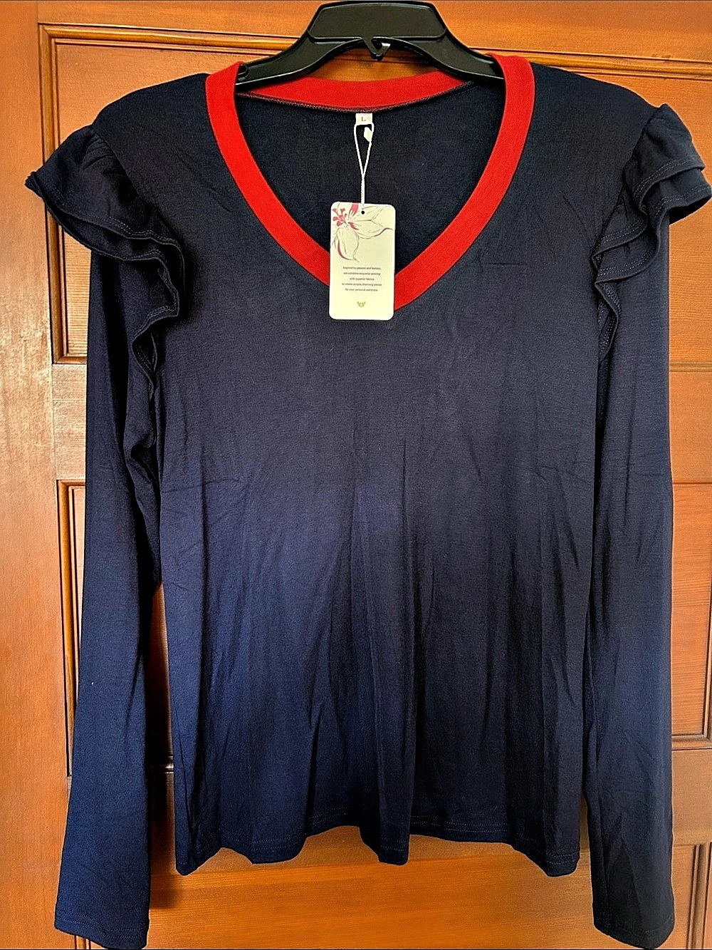 Long Sleeve Ruffle Top in Blue & Red Size Large NWT